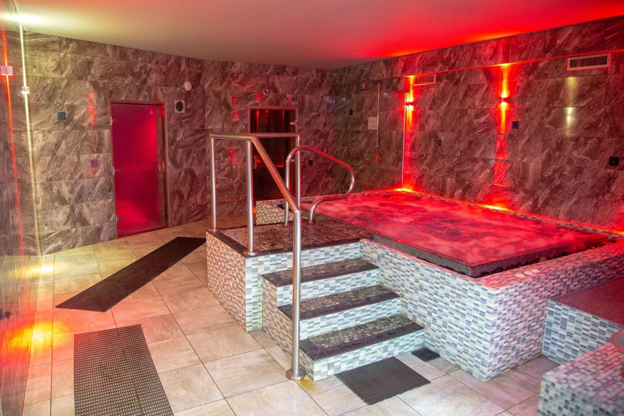 Forest Pines Lodge Bowness-on-Windermere Eksteriør bilde